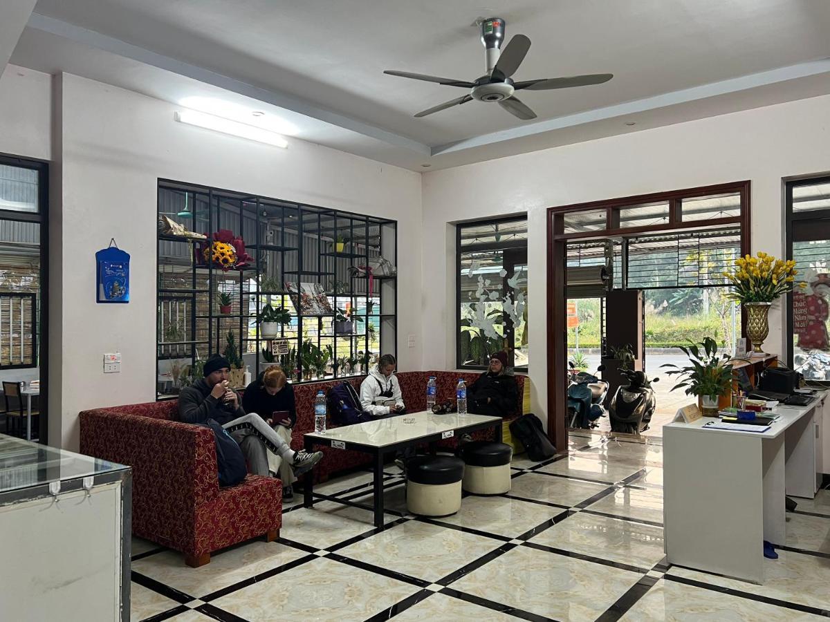 Ha Giang Ali Hostel Bagian luar foto
